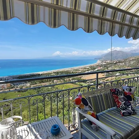 Apartment La Vista A Mare